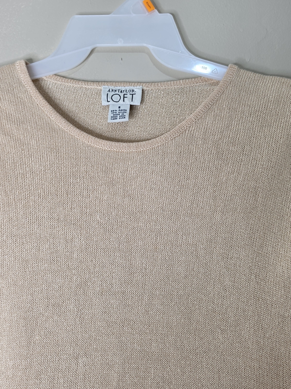 Ann Taylor LOFT Beige Knit Sweater Ruffle Hem Size S Soft Lightweight - Picture 2 of 13
